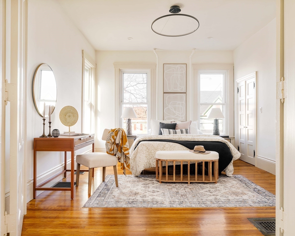 121 Cross Street # 2