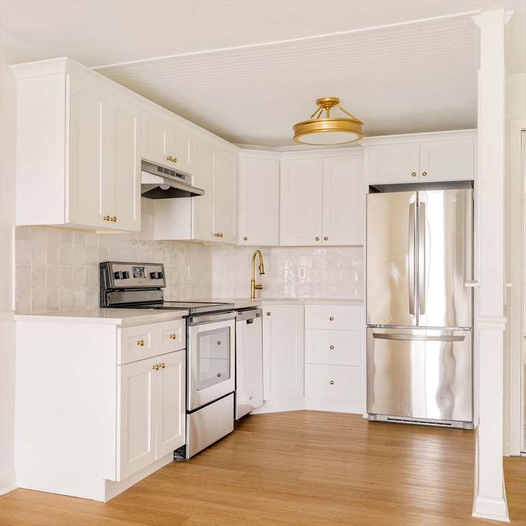 44 Lexington Ave # 5
