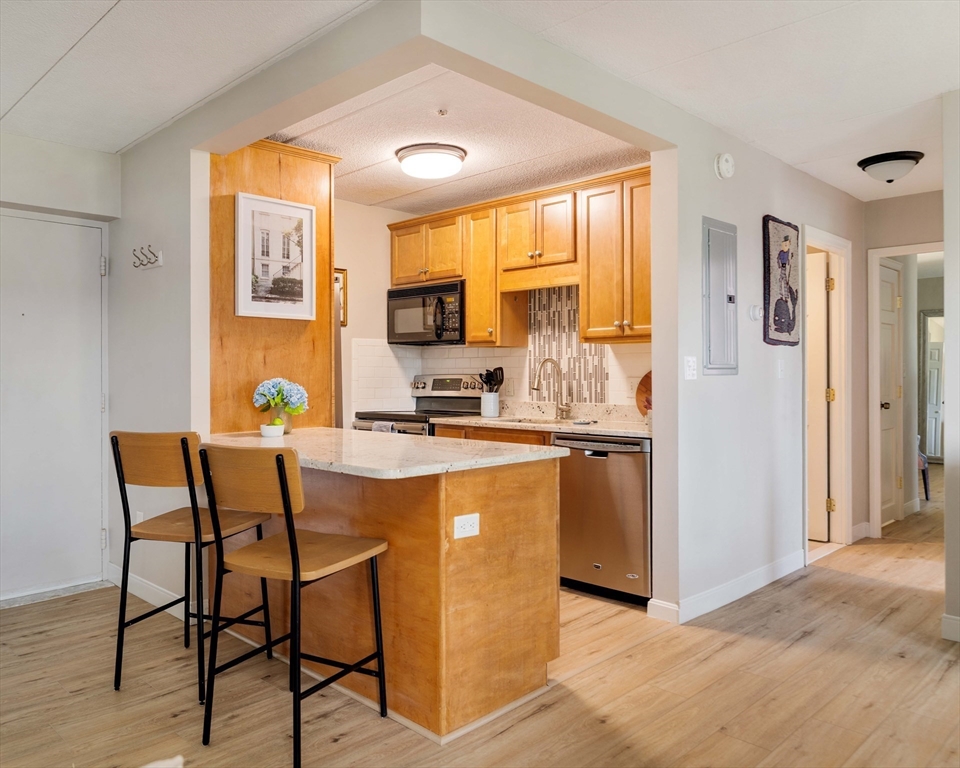 157 Franklin St # D3