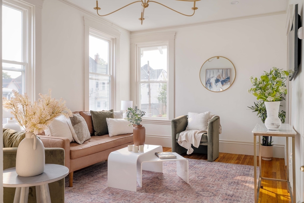 121 Cross Street # 3