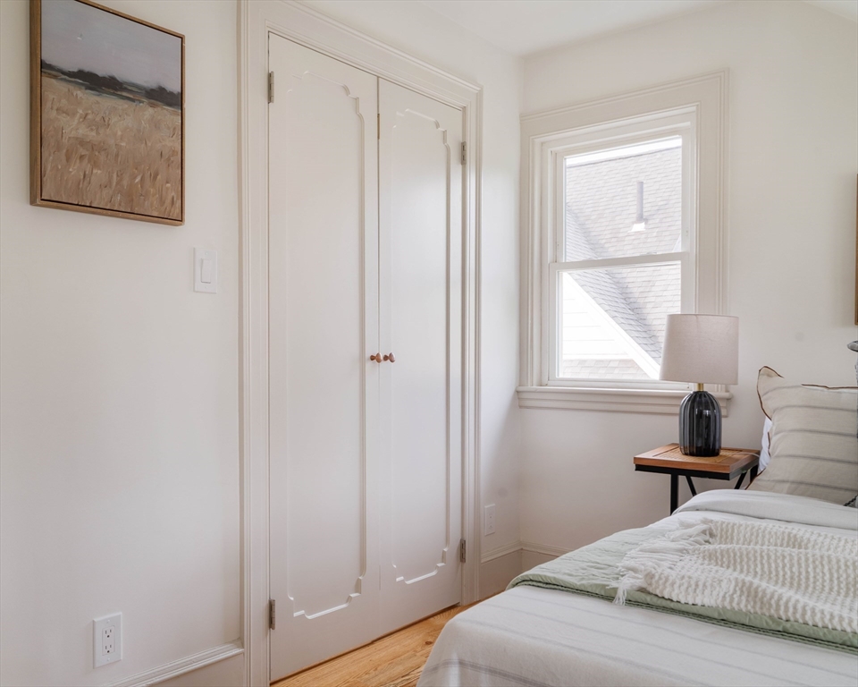 121 Cross Street # 3