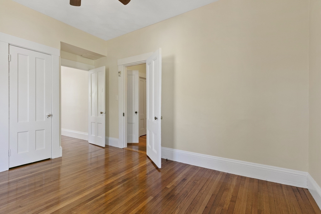 106 Elm St