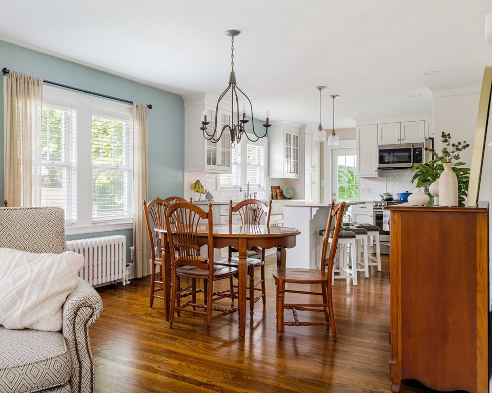 54 Endicott Rd
