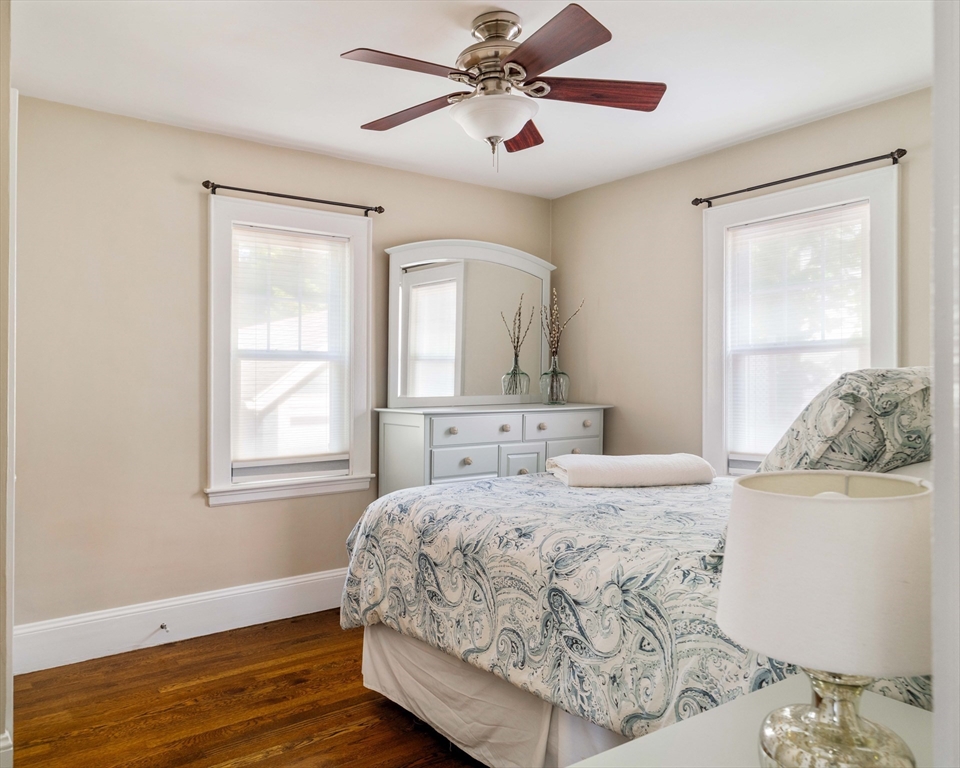 54 Endicott Rd