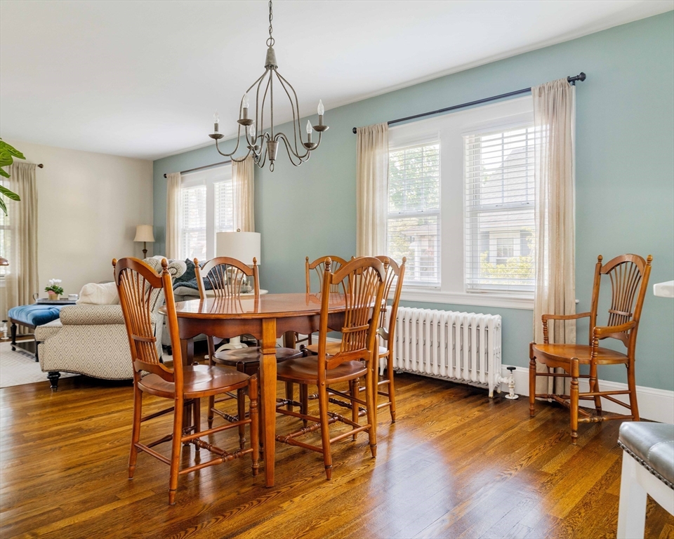 54 Endicott Rd