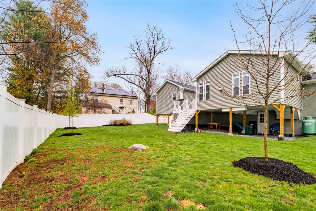 3 Sumpter Rd