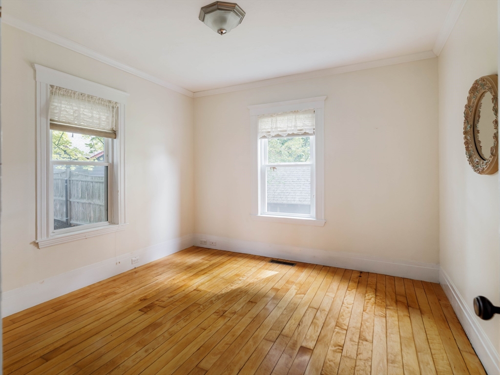 2-4 Peabody Rd