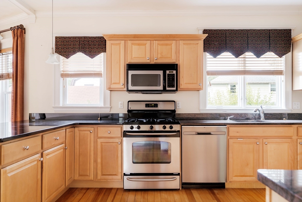 2-4 Peabody Rd