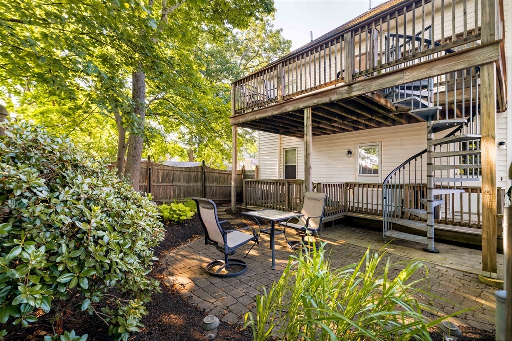 2-4 Peabody Rd