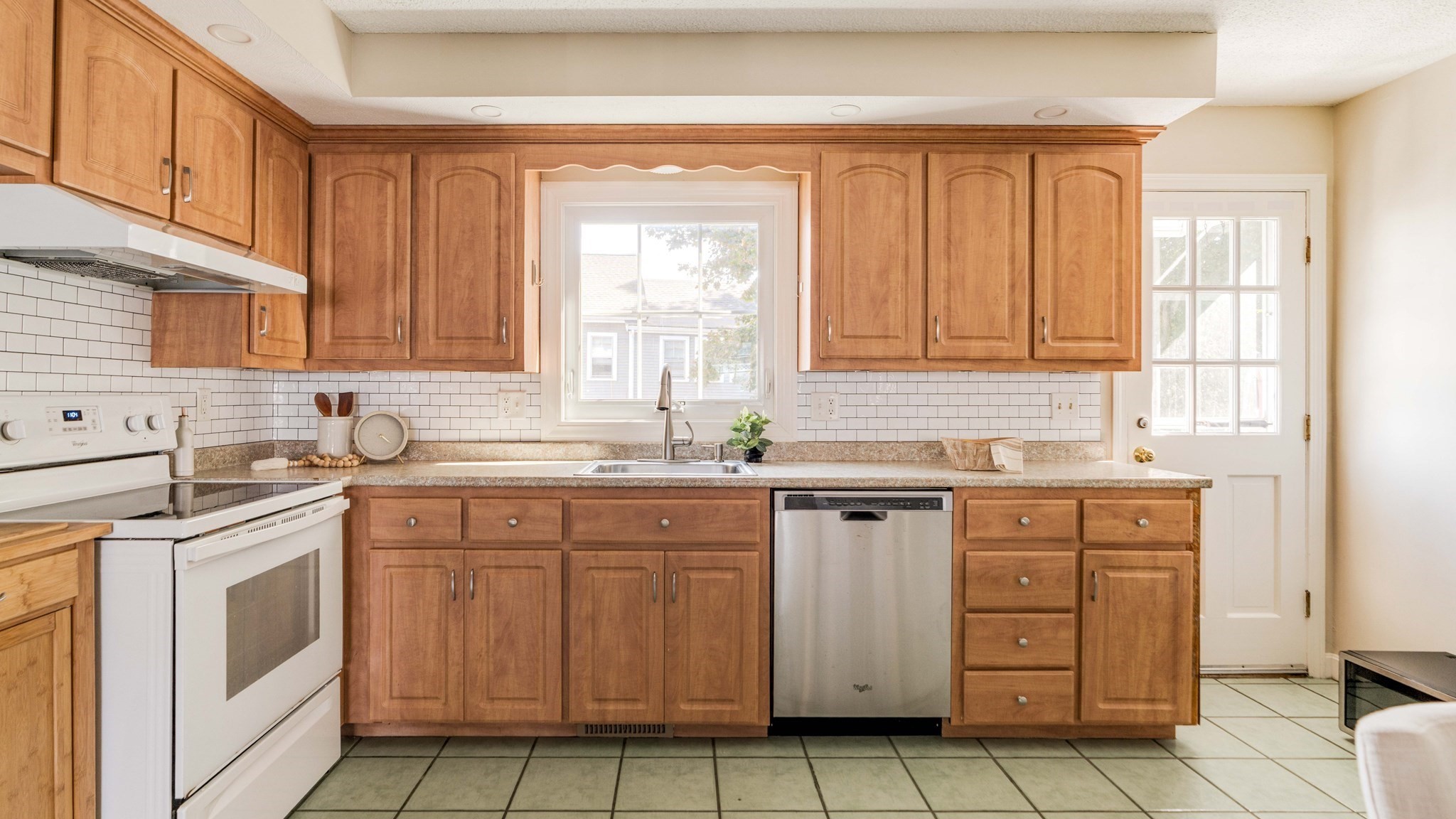 42 Salem St # A