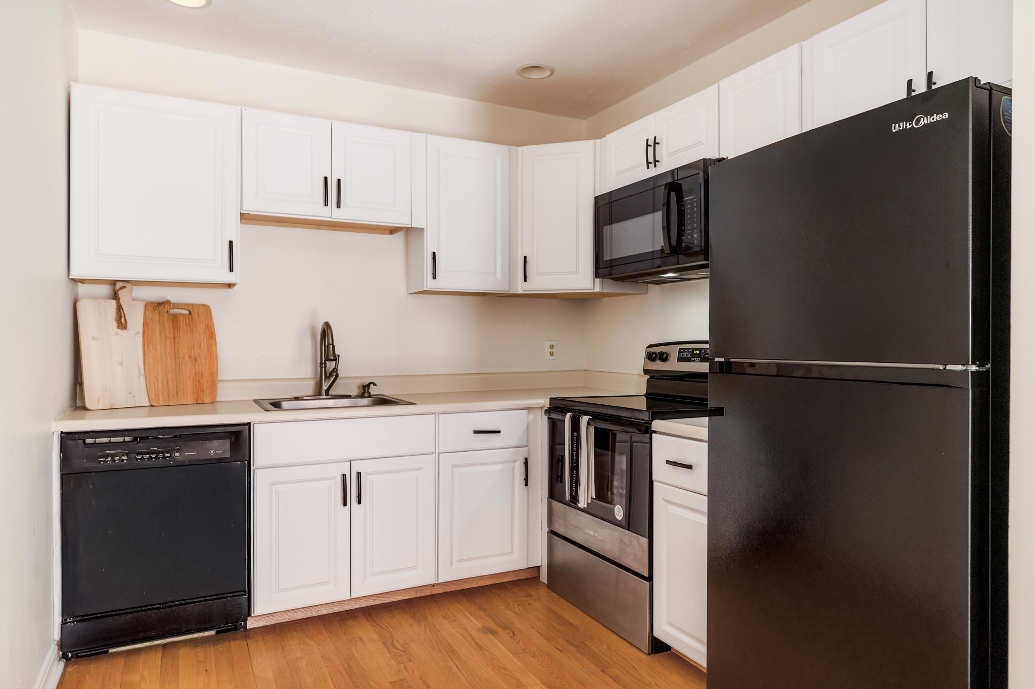 71 Princeton St # 114