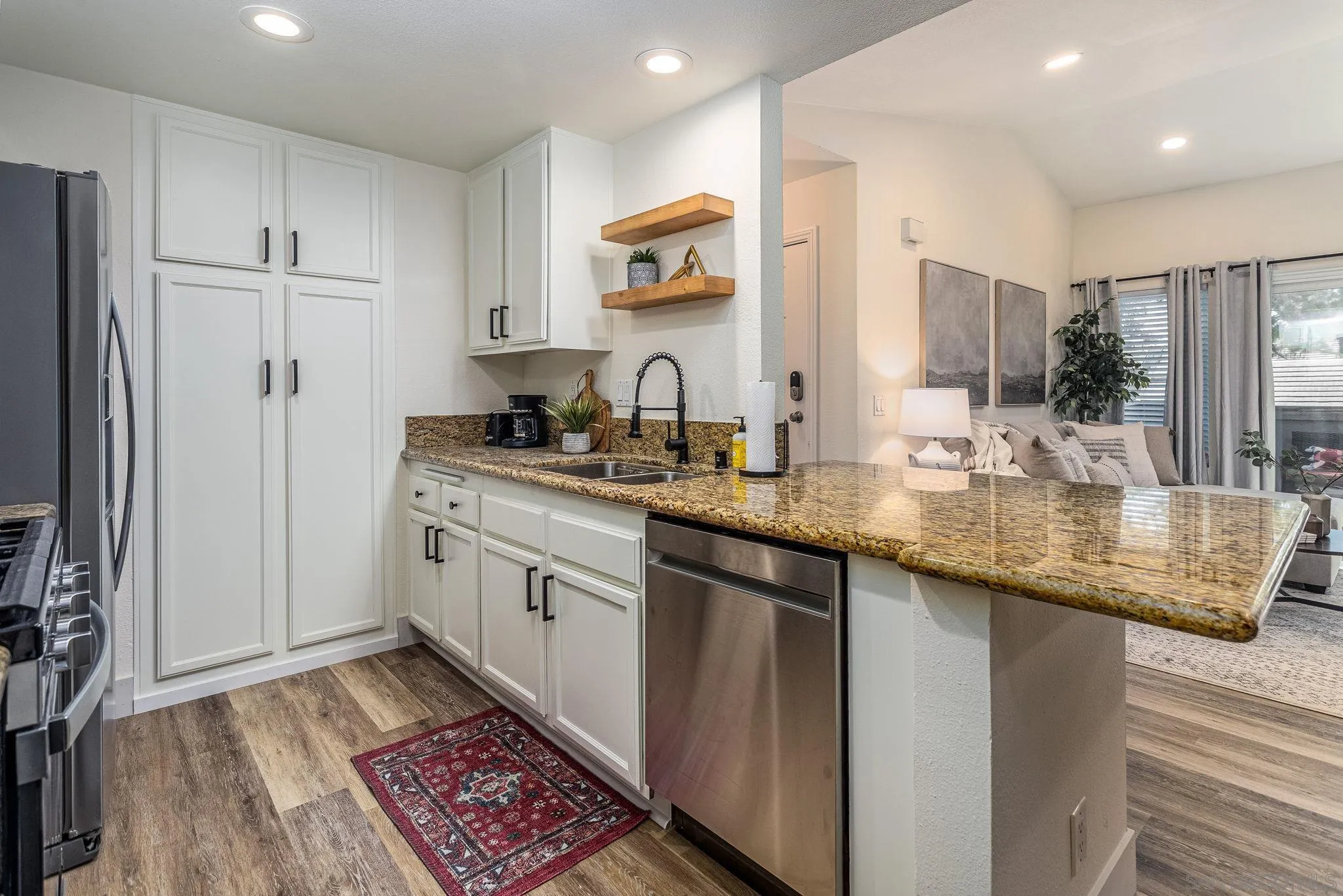 1059 Shadowridge Dr Unit 12