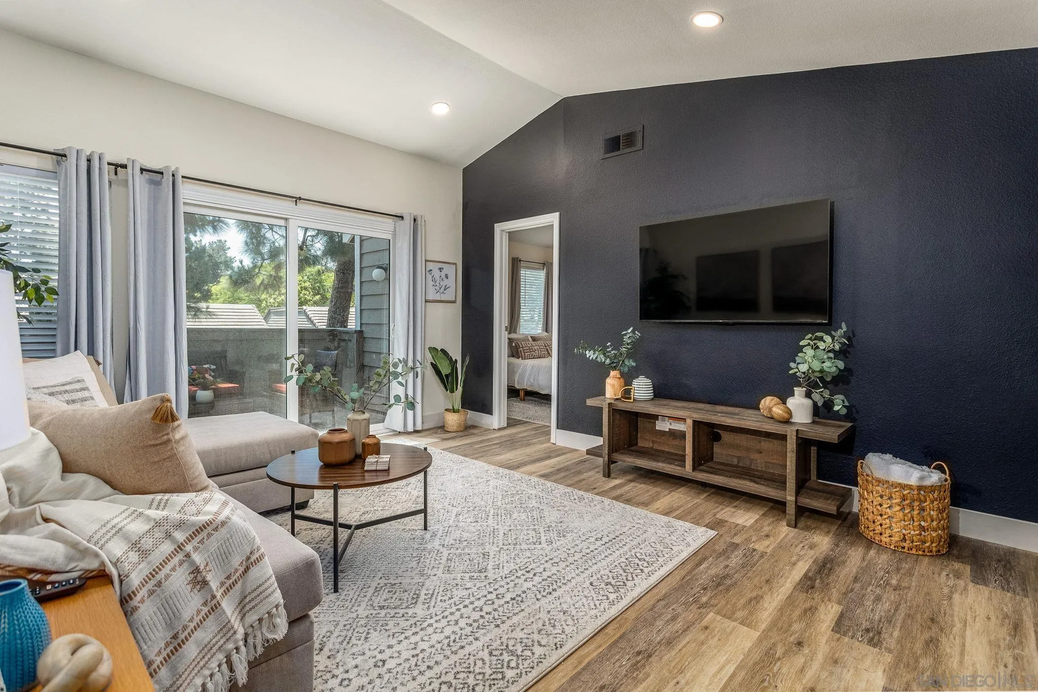 1059 Shadowridge Dr Unit 12