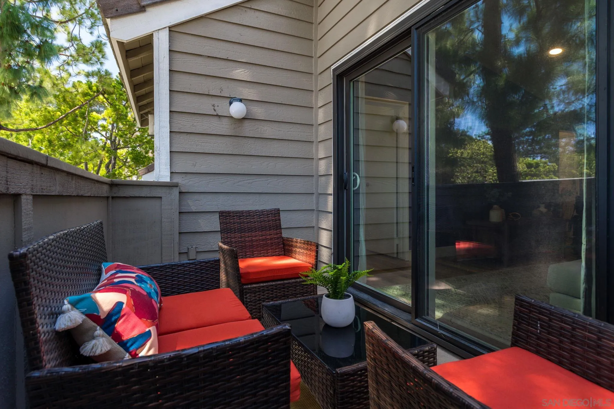 1059 Shadowridge Dr Unit 12