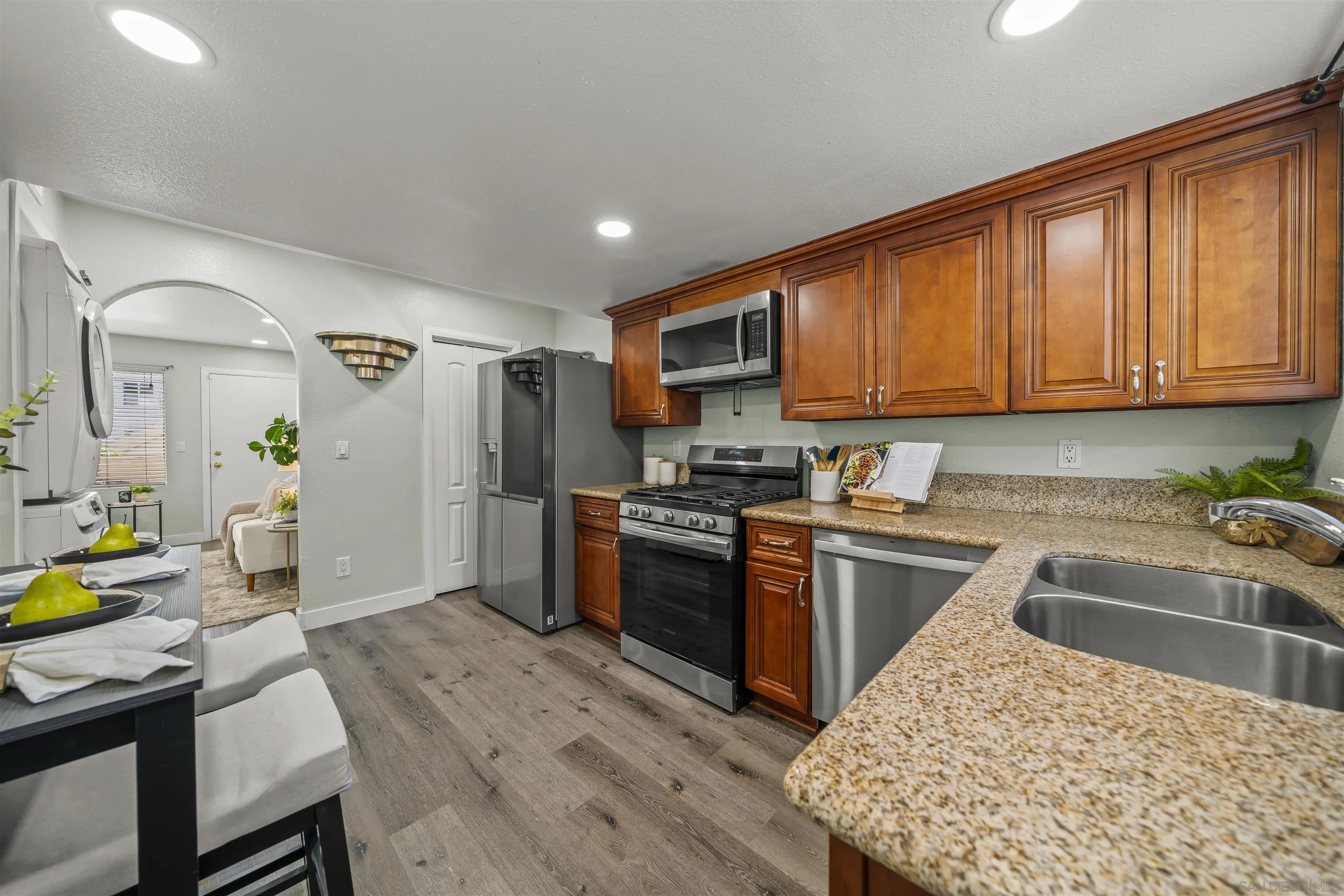 368 Vance St Unit 3-c