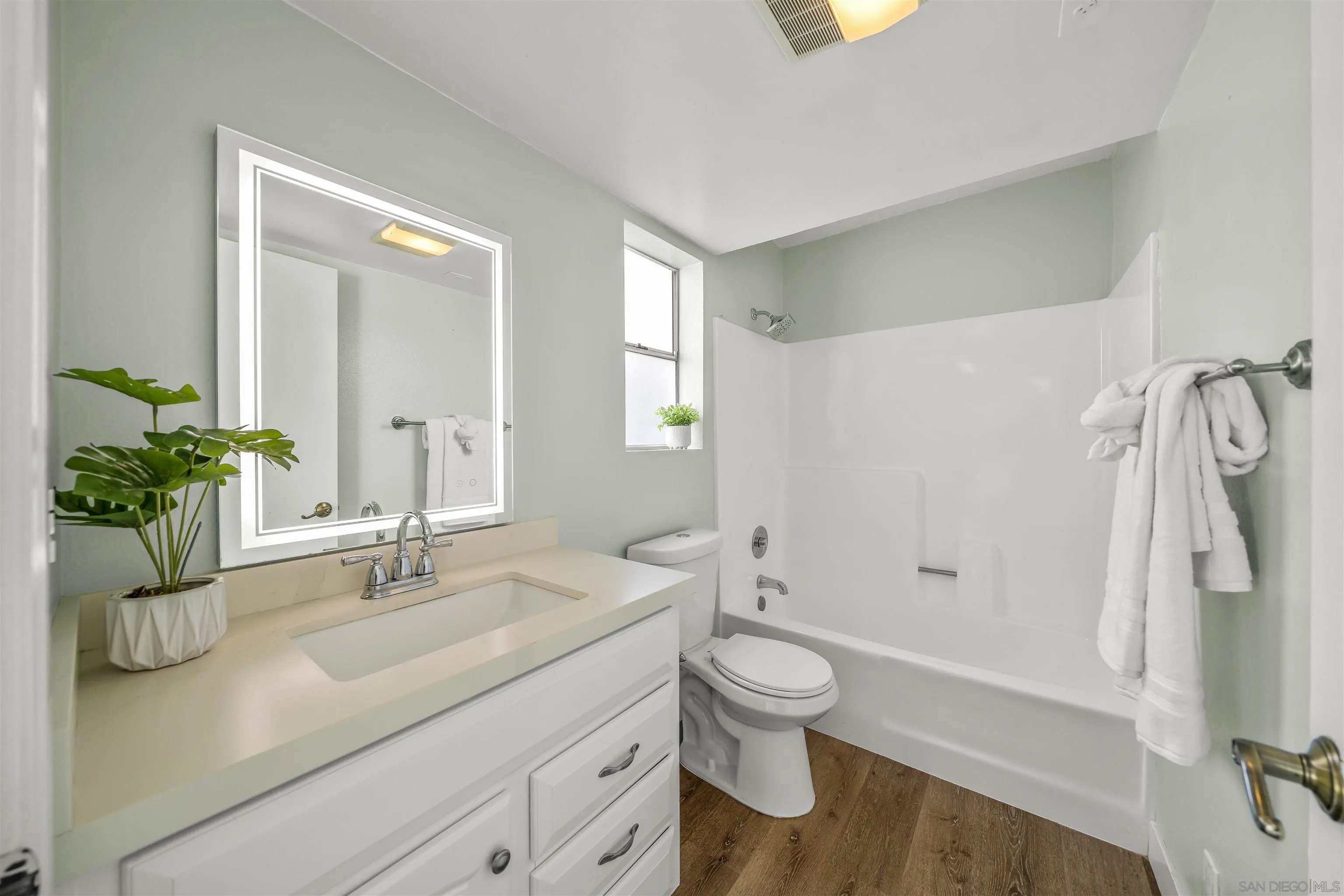 368 Vance St Unit 3-c