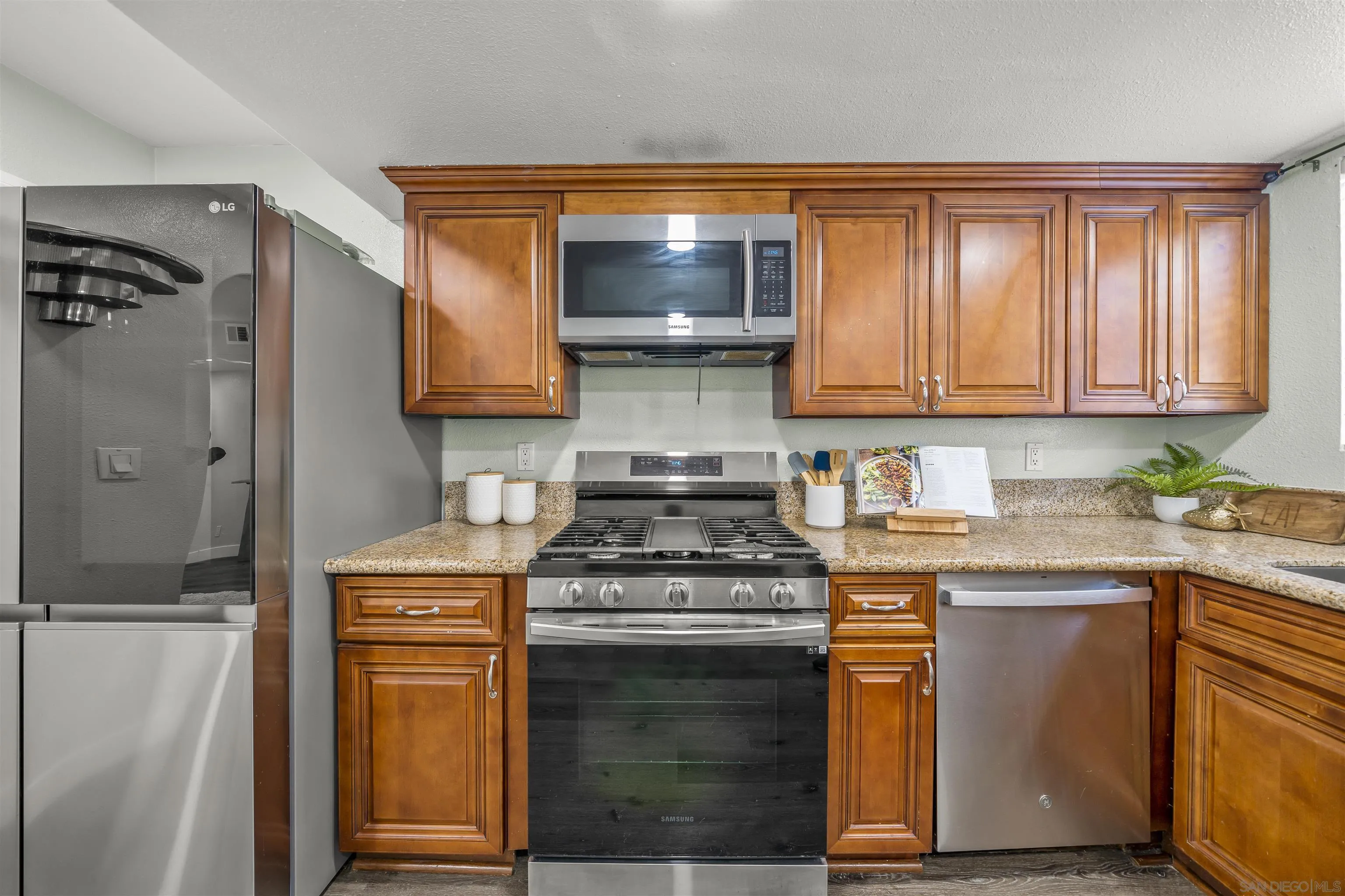 368 Vance St Unit 3-c