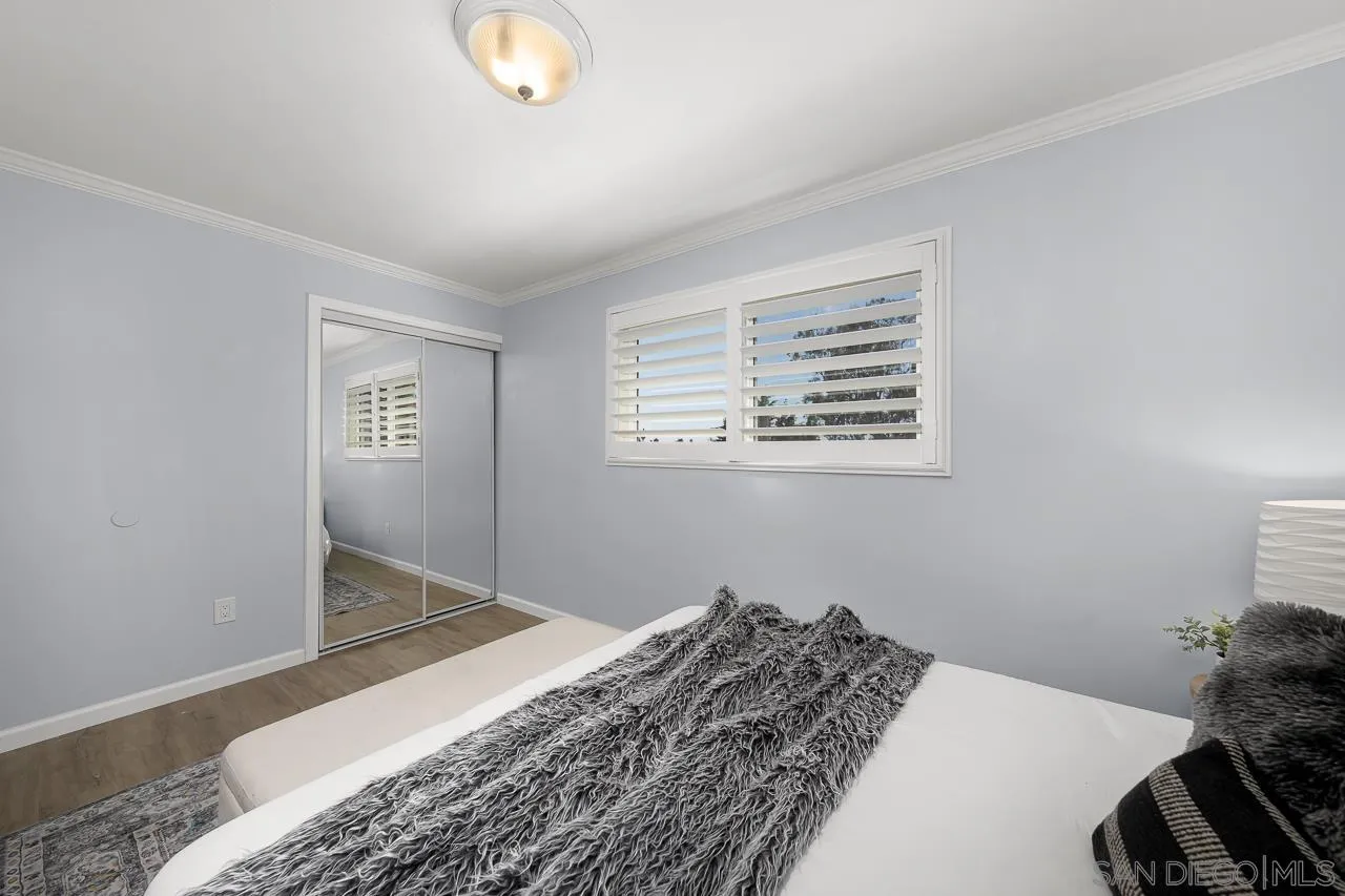 5856 Cowles Mountain Blvd