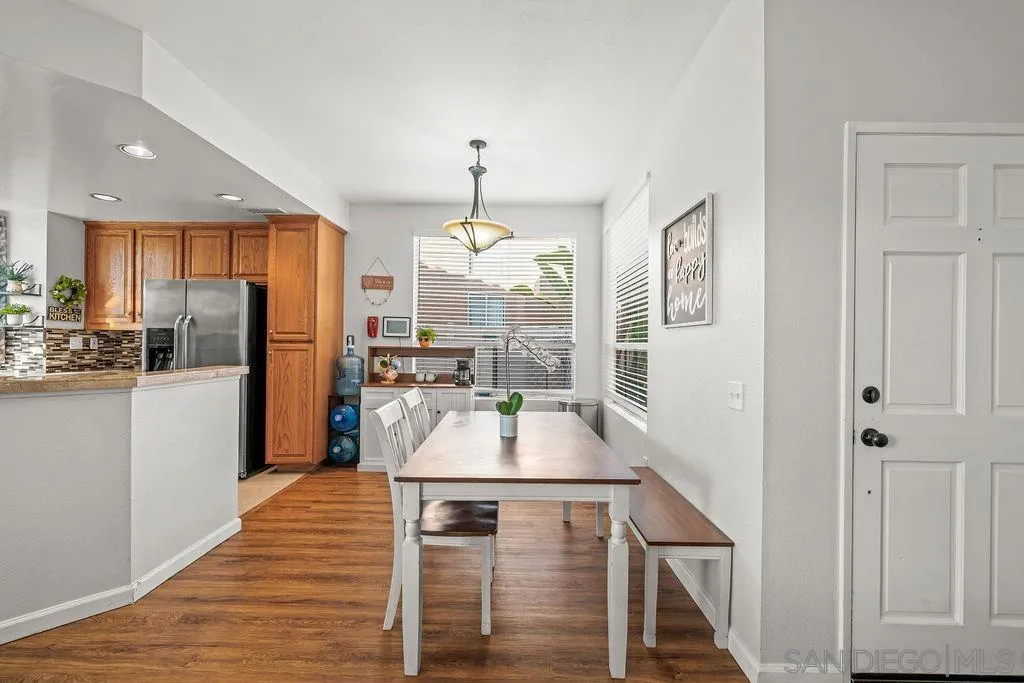 1386 Serena Cir Unit 2