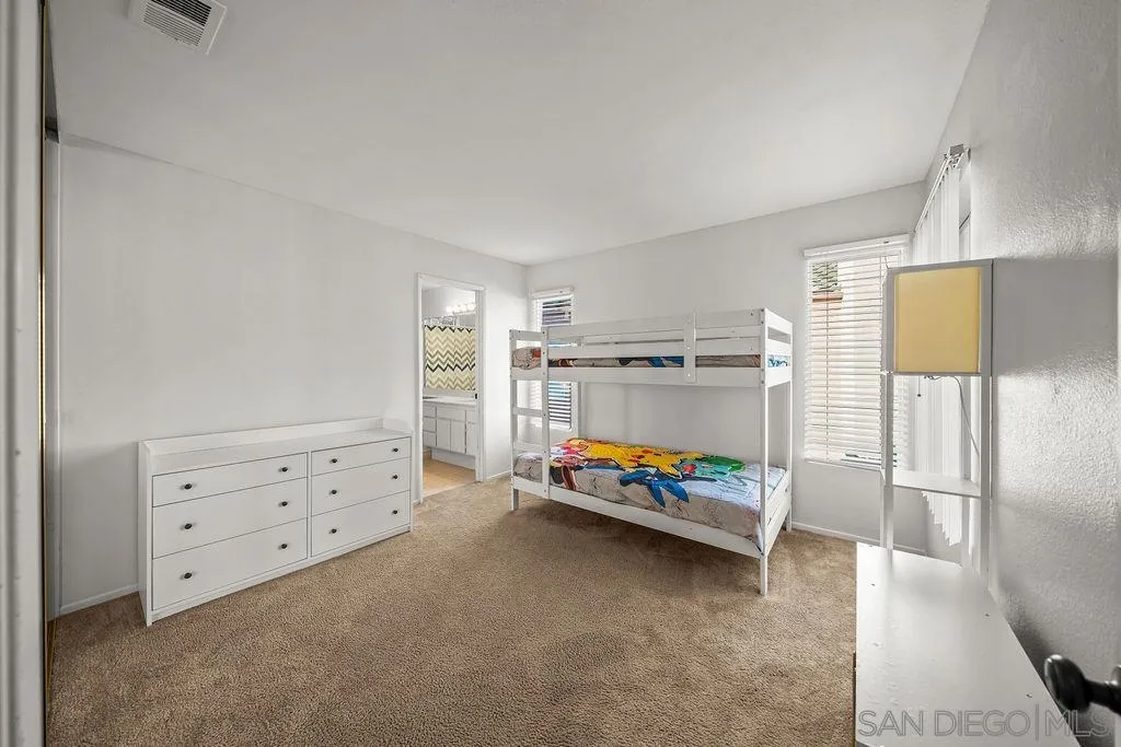 1386 Serena Cir Unit 2
