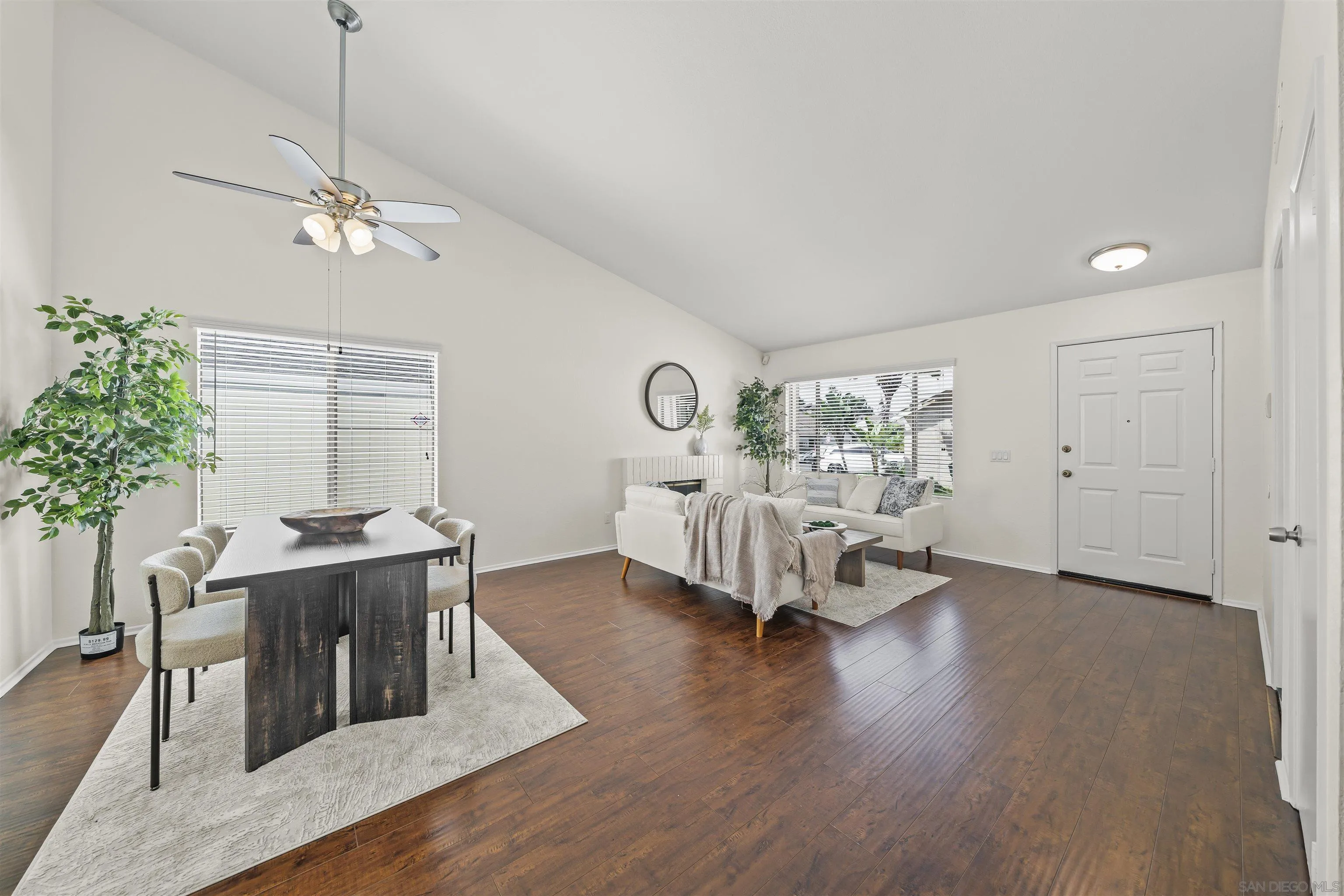 3095 Camino Aleta