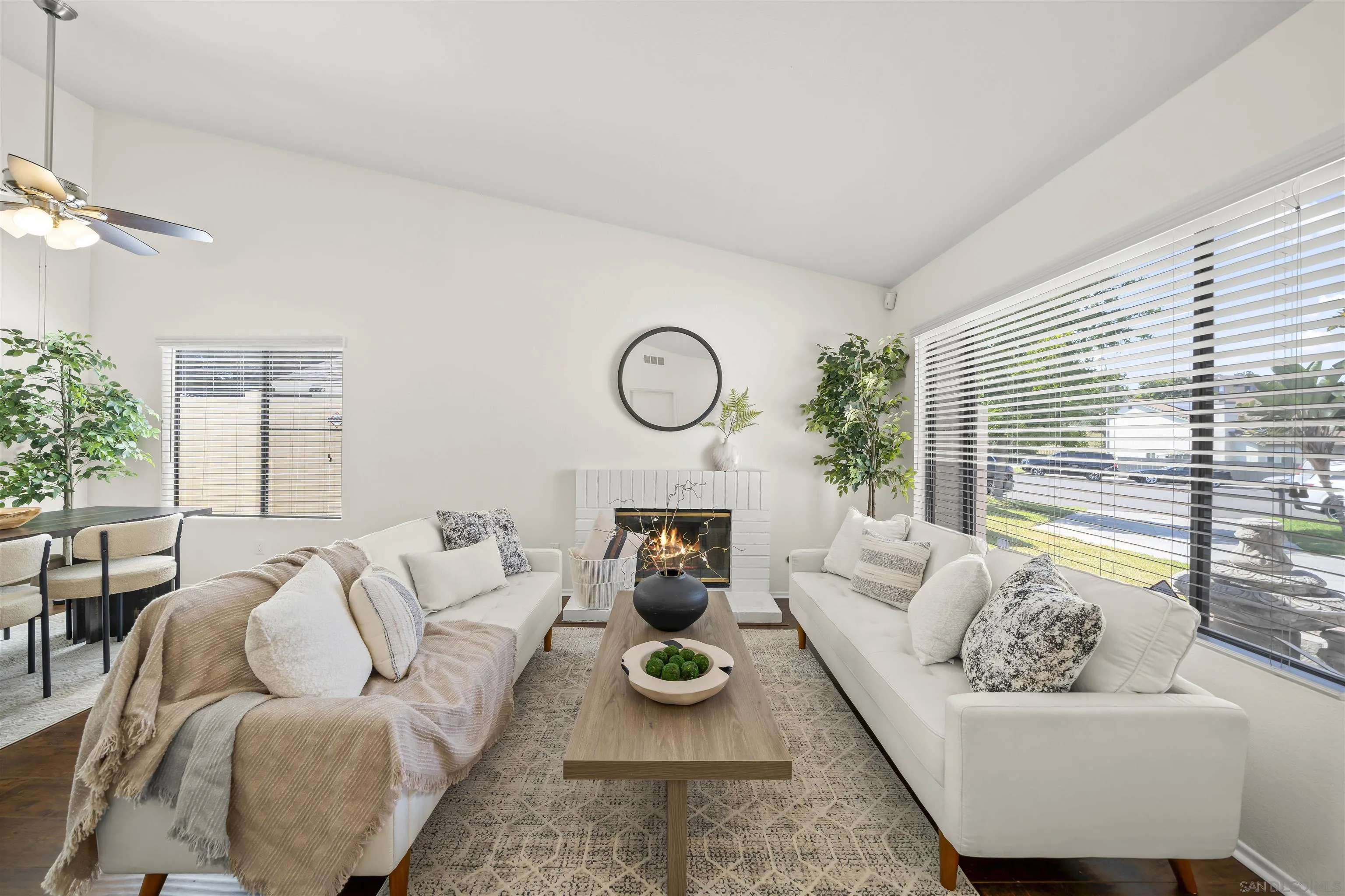 3095 Camino Aleta