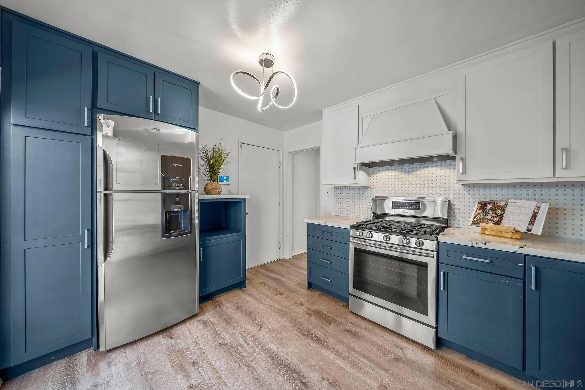 1133 11th Street