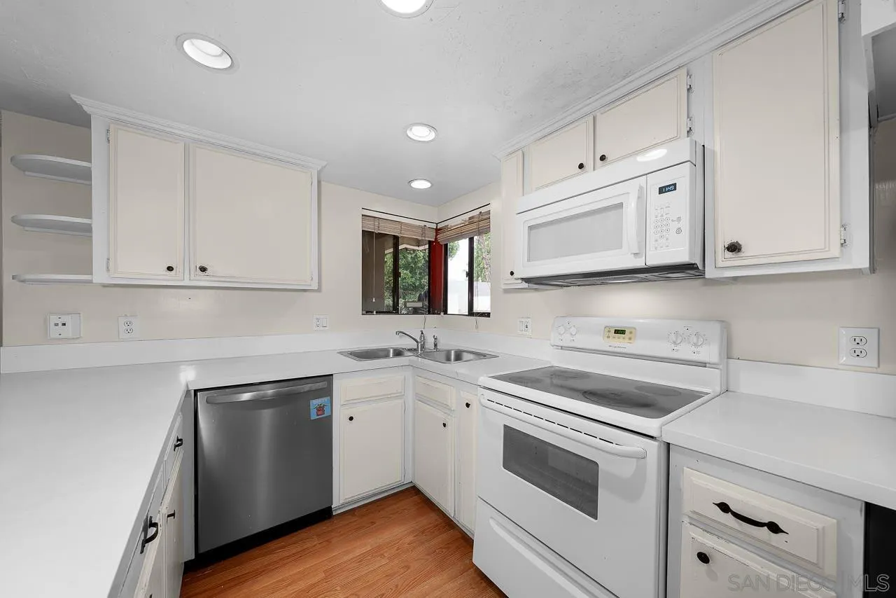 1257 E Grand Ave Unit D, Escondido Unit: D