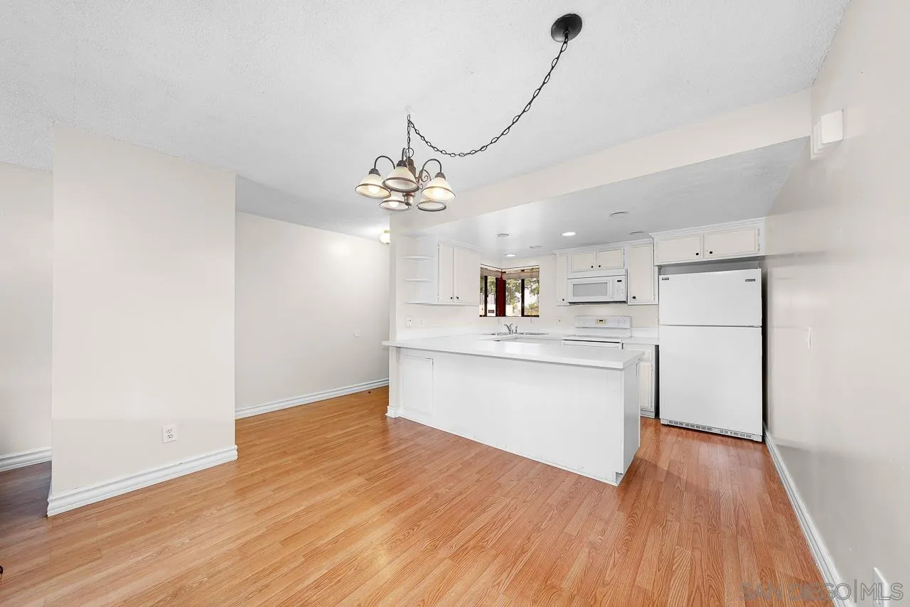 1257 E Grand Ave Unit D, Escondido Unit: D