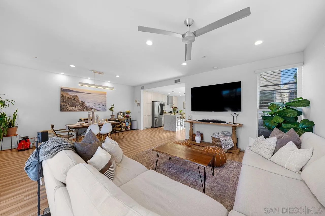 1166 Holly Avenue Unit 3