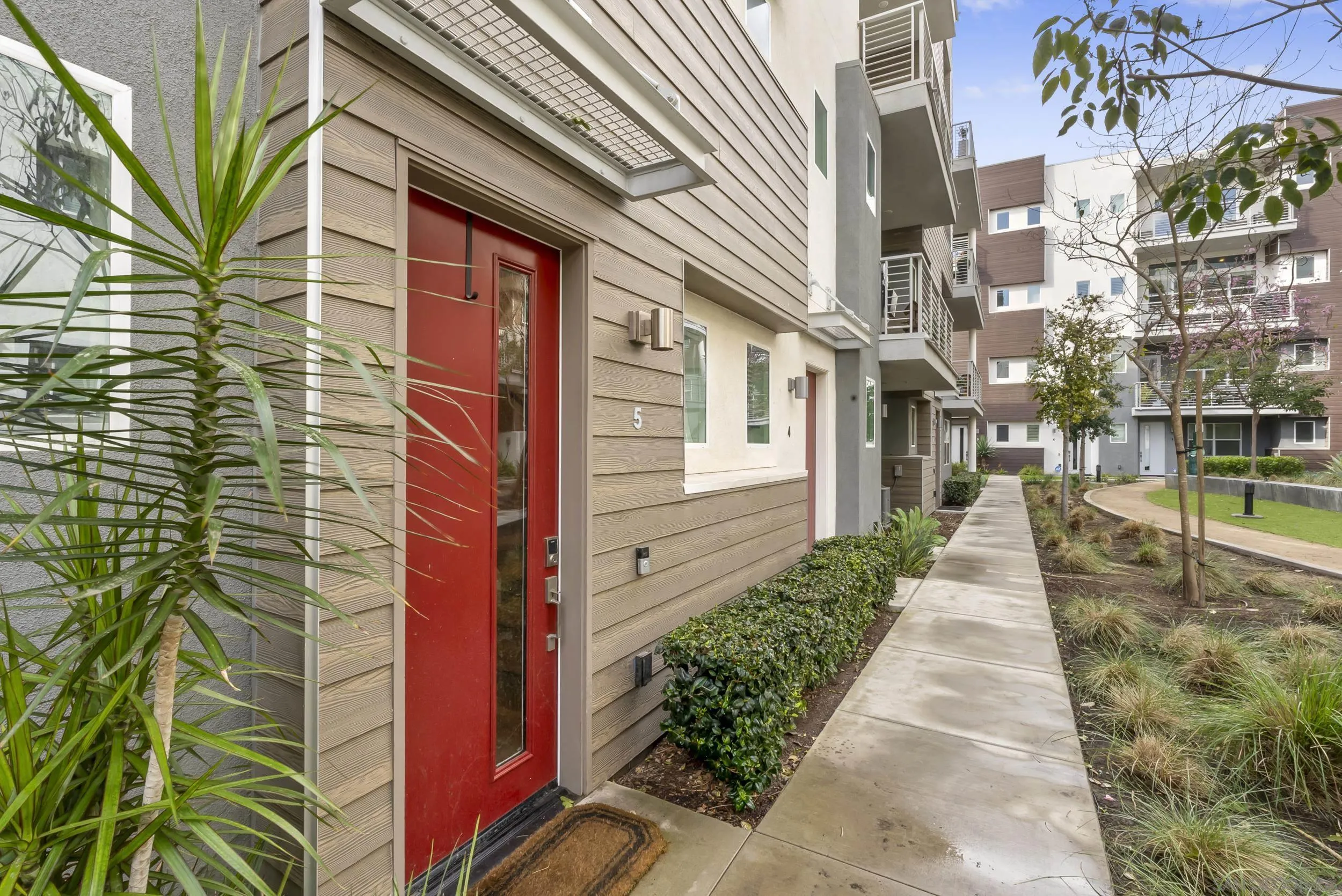 2049 Bravo Loop Unit 5