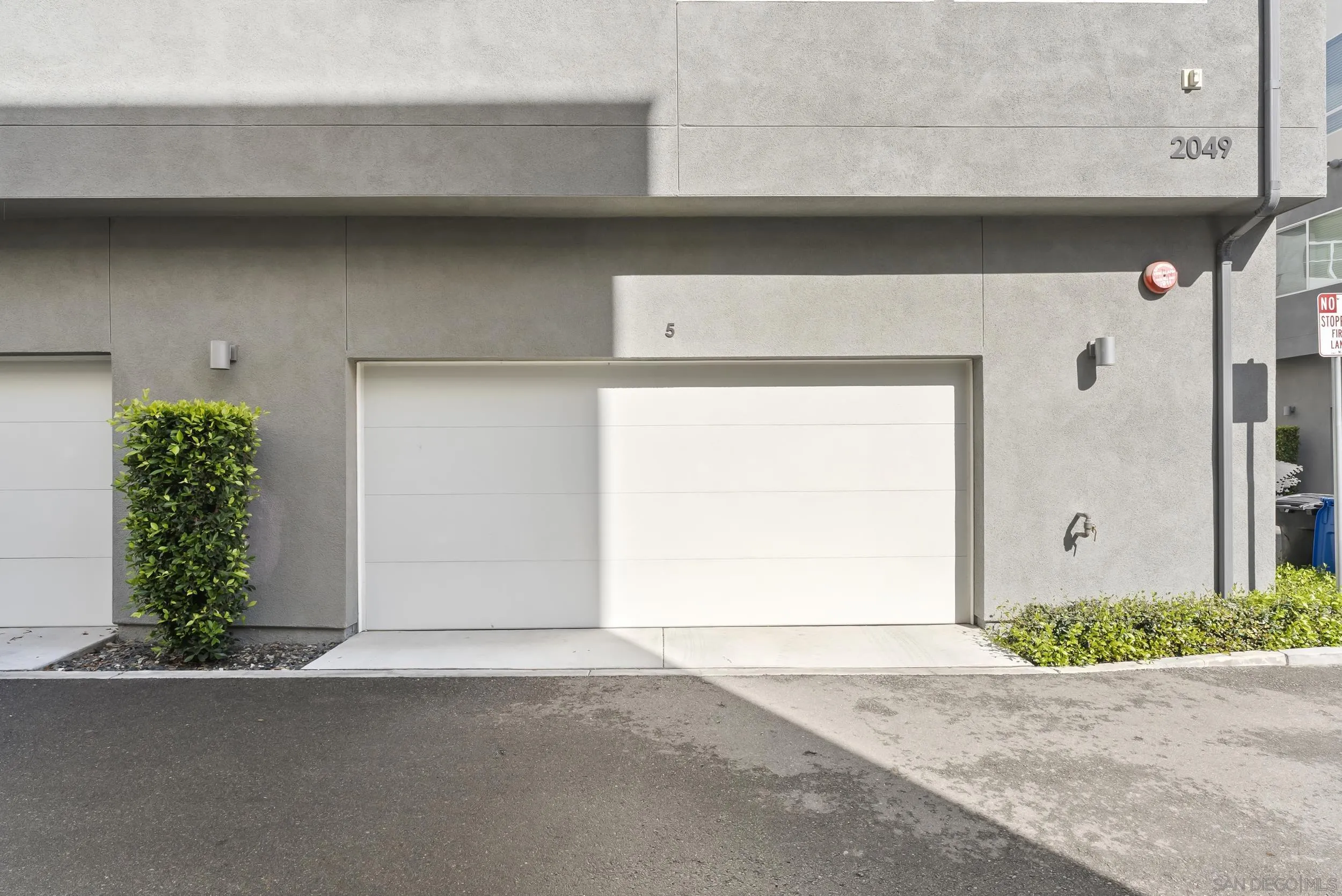 2049 Bravo Loop Unit 5