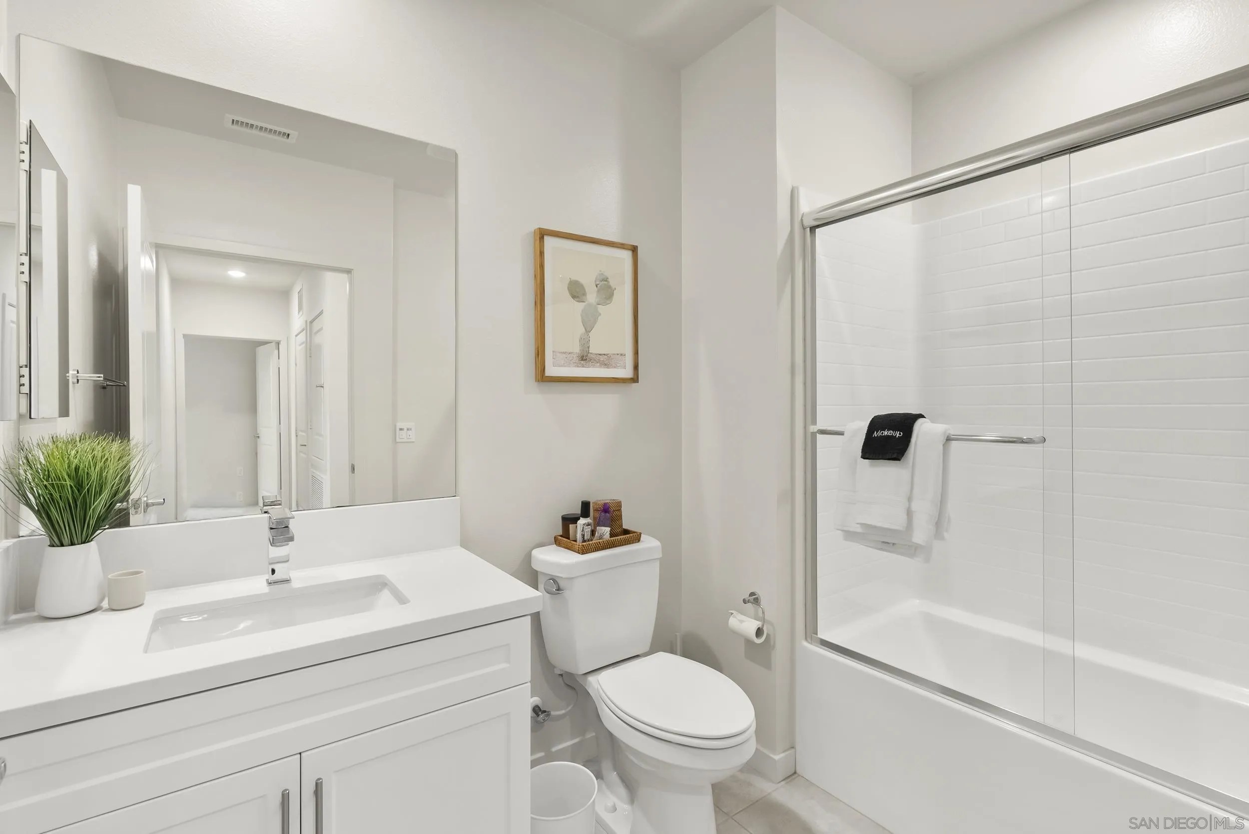 2049 Bravo Loop Unit 5