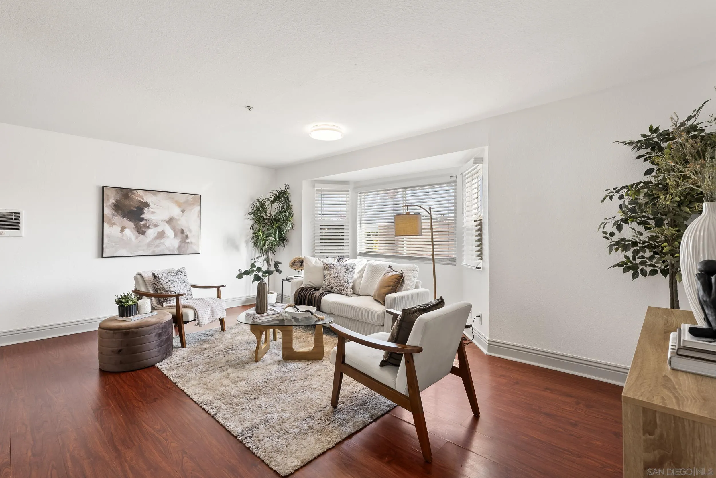 631 7th St Unit 13