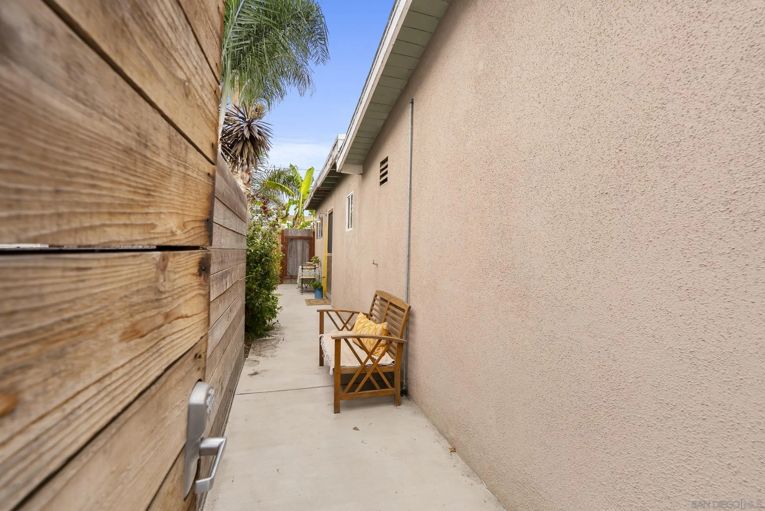 1243 7th Street