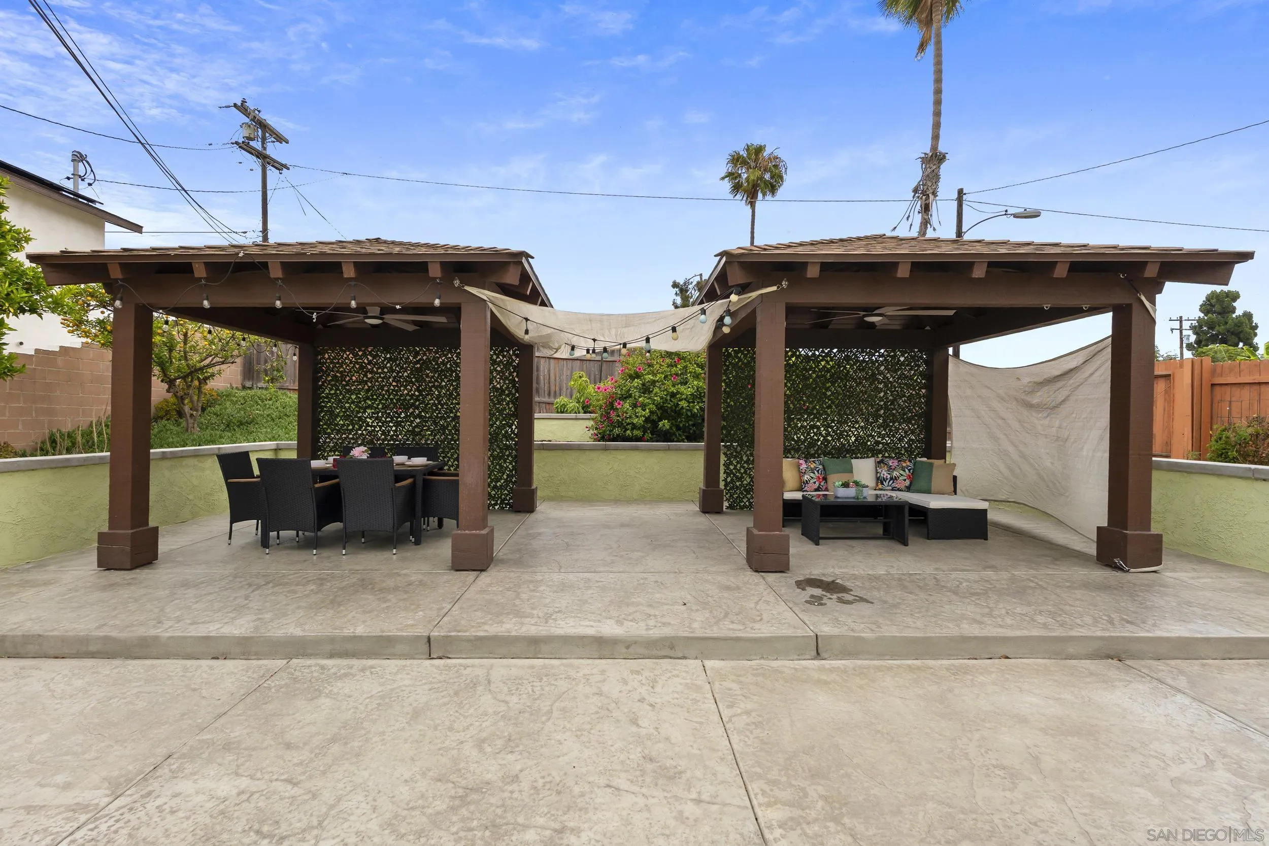 975 Granger St