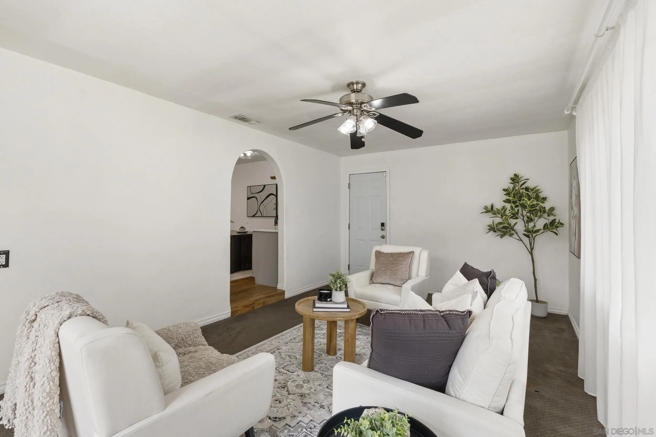 975 Granger St
