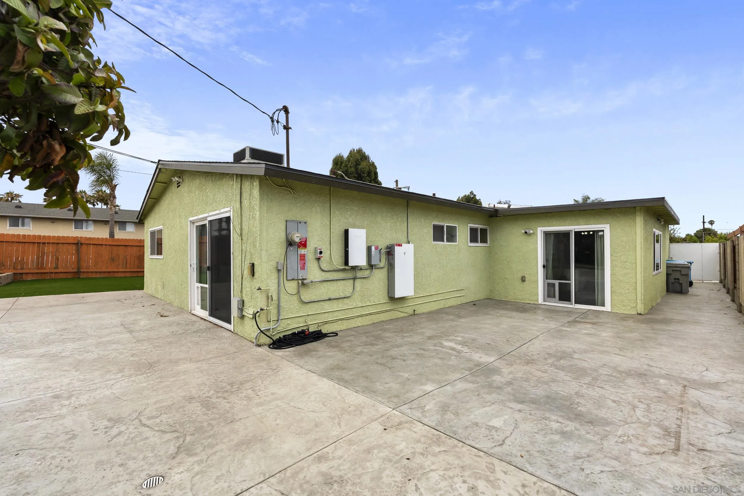 975 Granger St