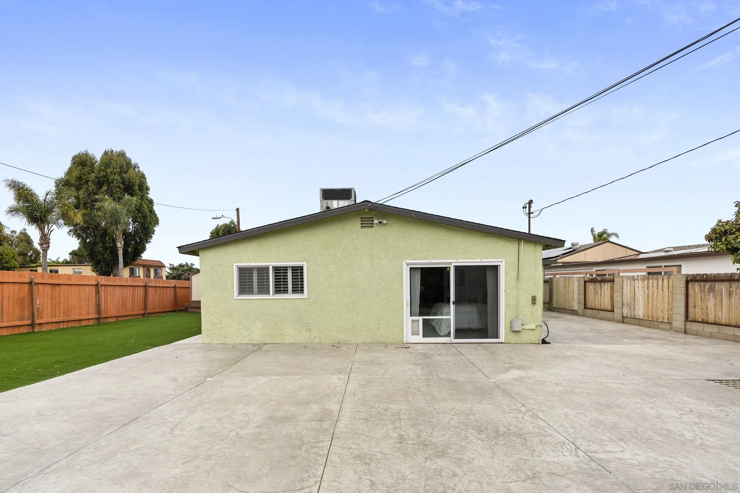 975 Granger St