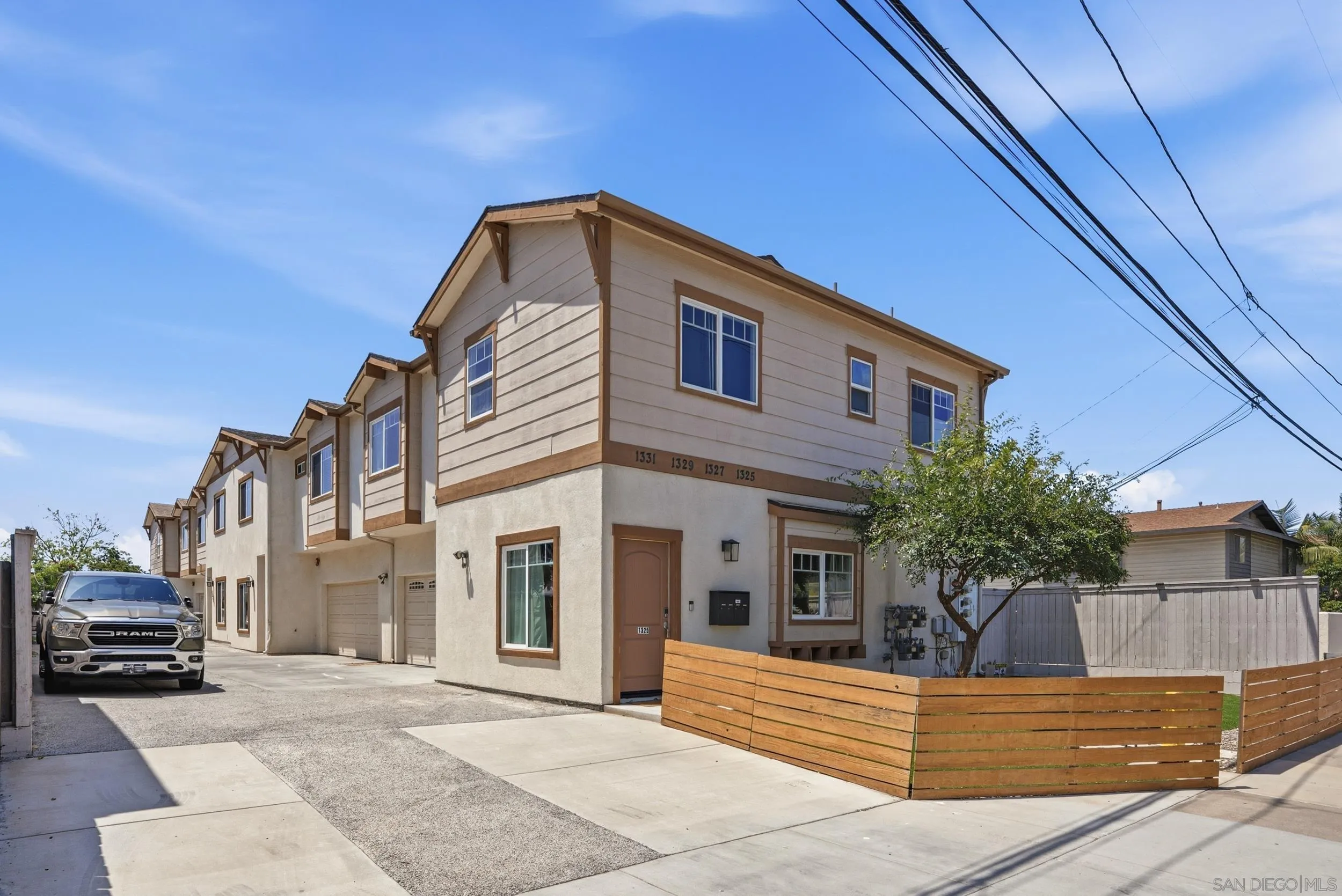 1329 Holly Avenue