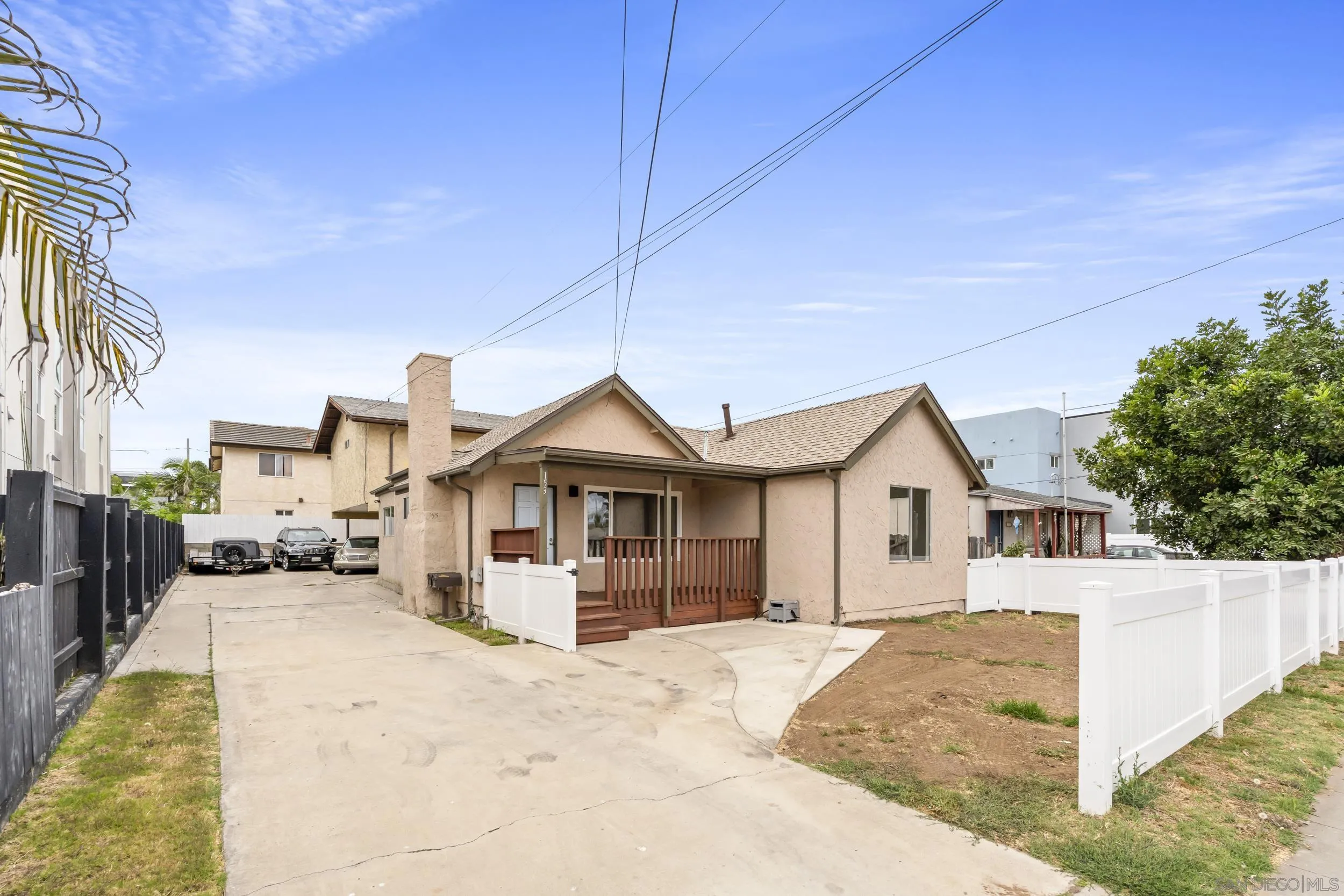 153 Dahlia Avenue