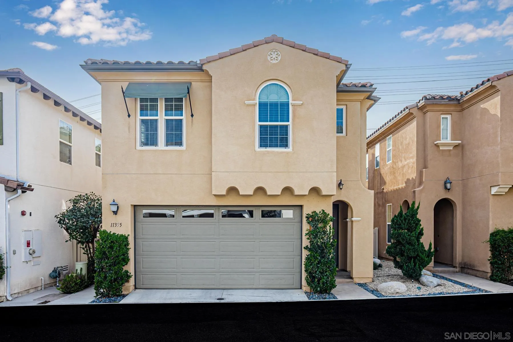 11355 Copperleaf