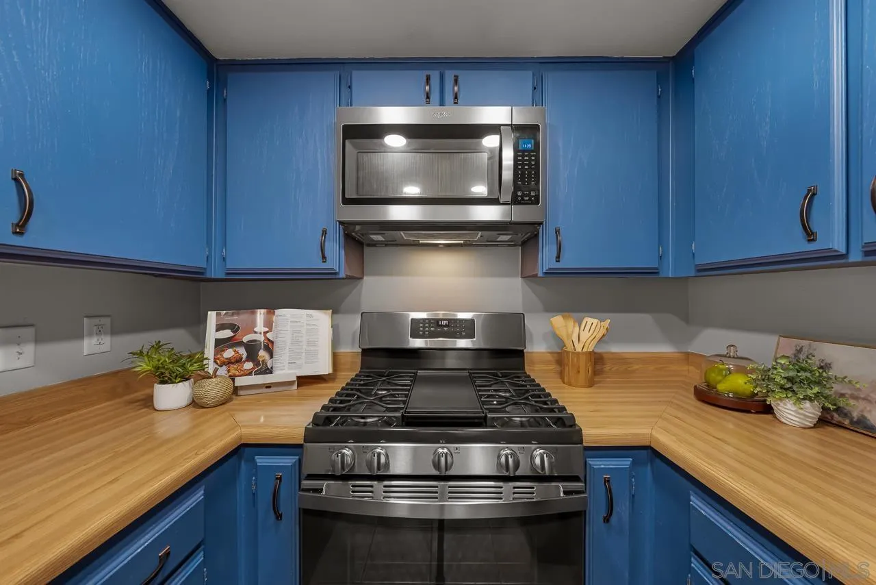 779 Brookstone Unit 103