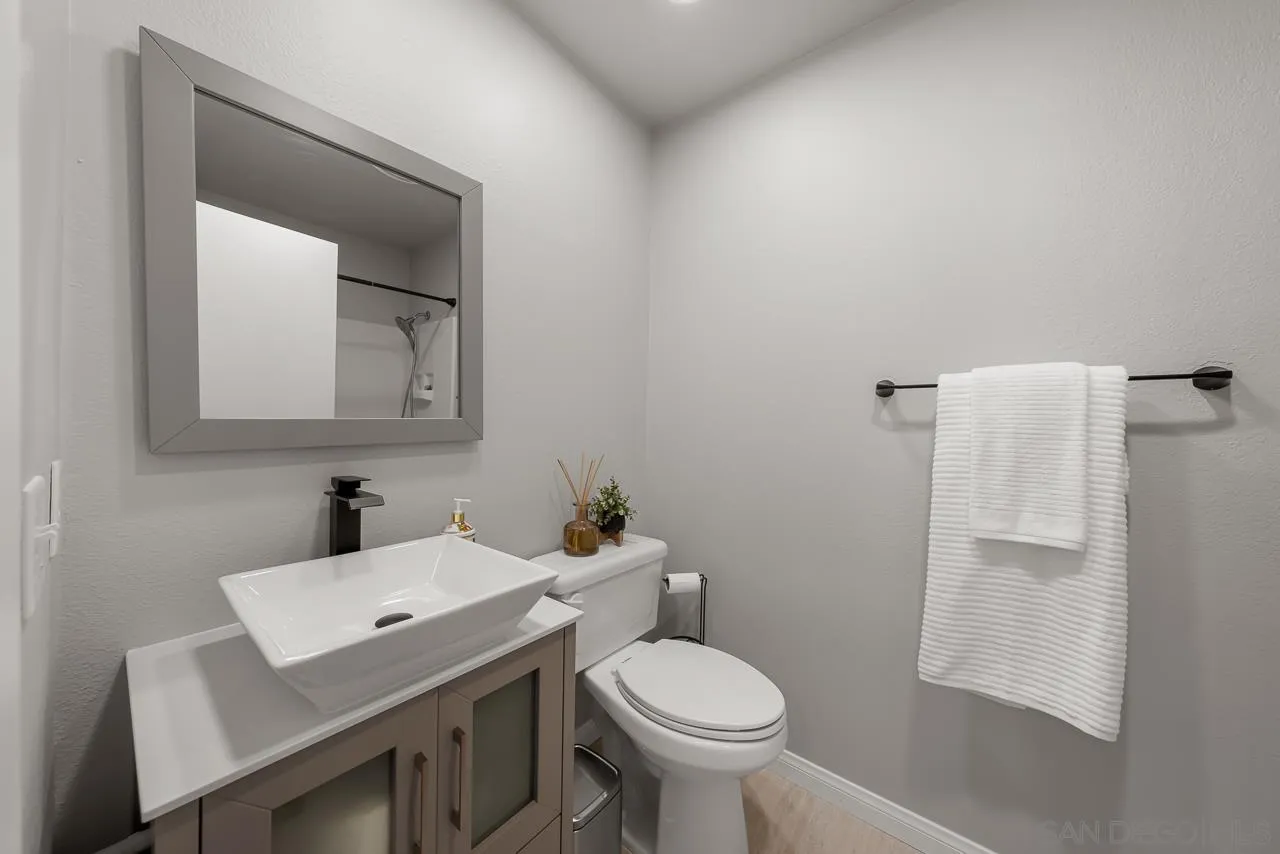779 Brookstone Unit 103