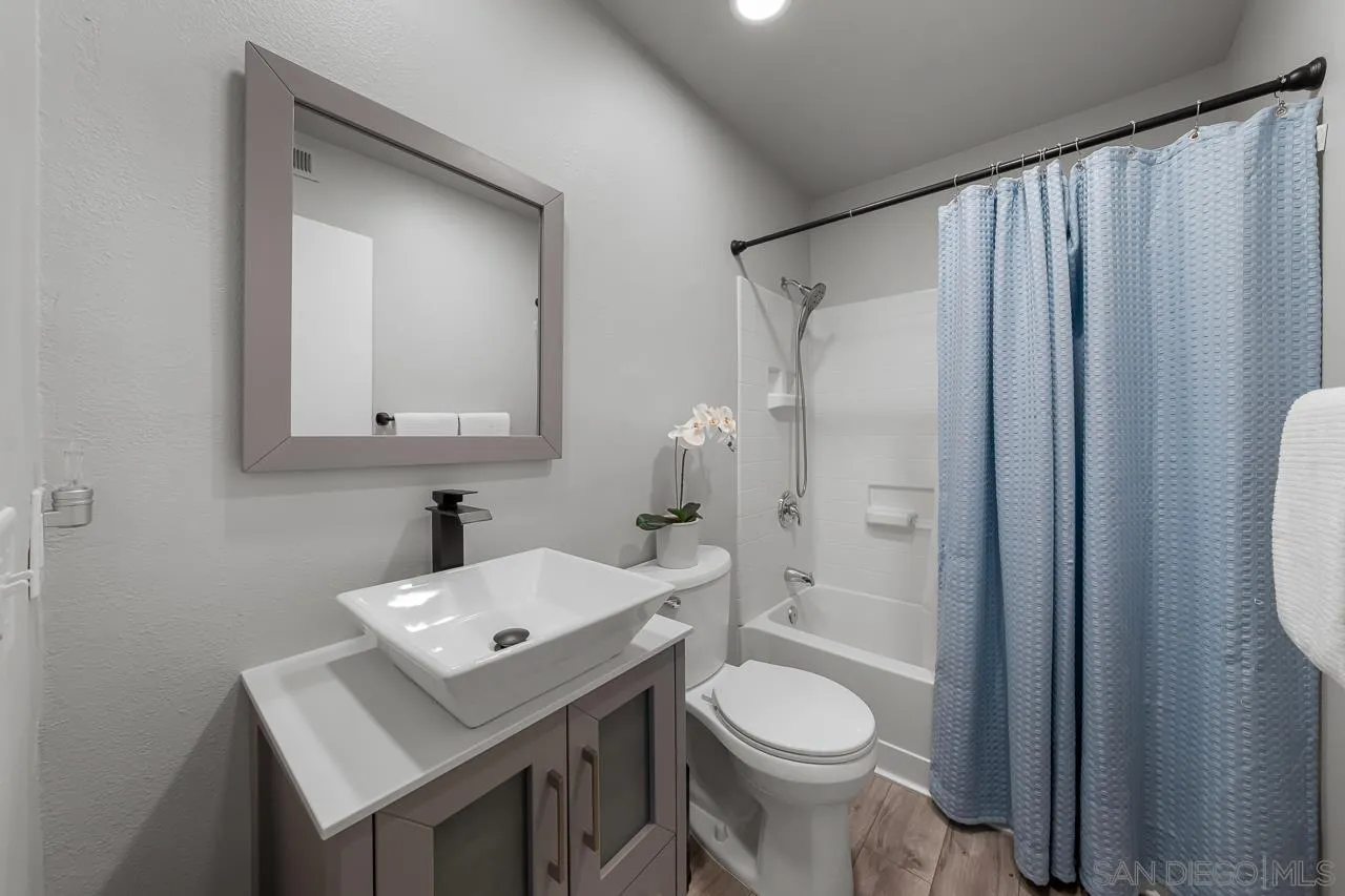 779 Brookstone Unit 103
