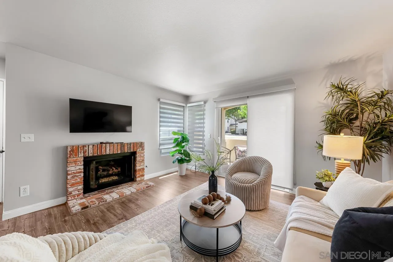 779 Brookstone Unit 103