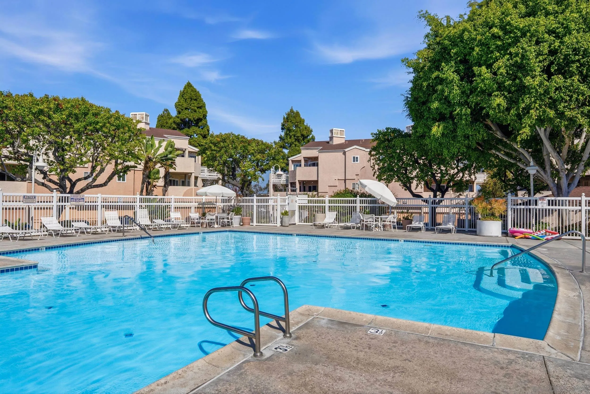 7228 Camino Degrazia Unit 275