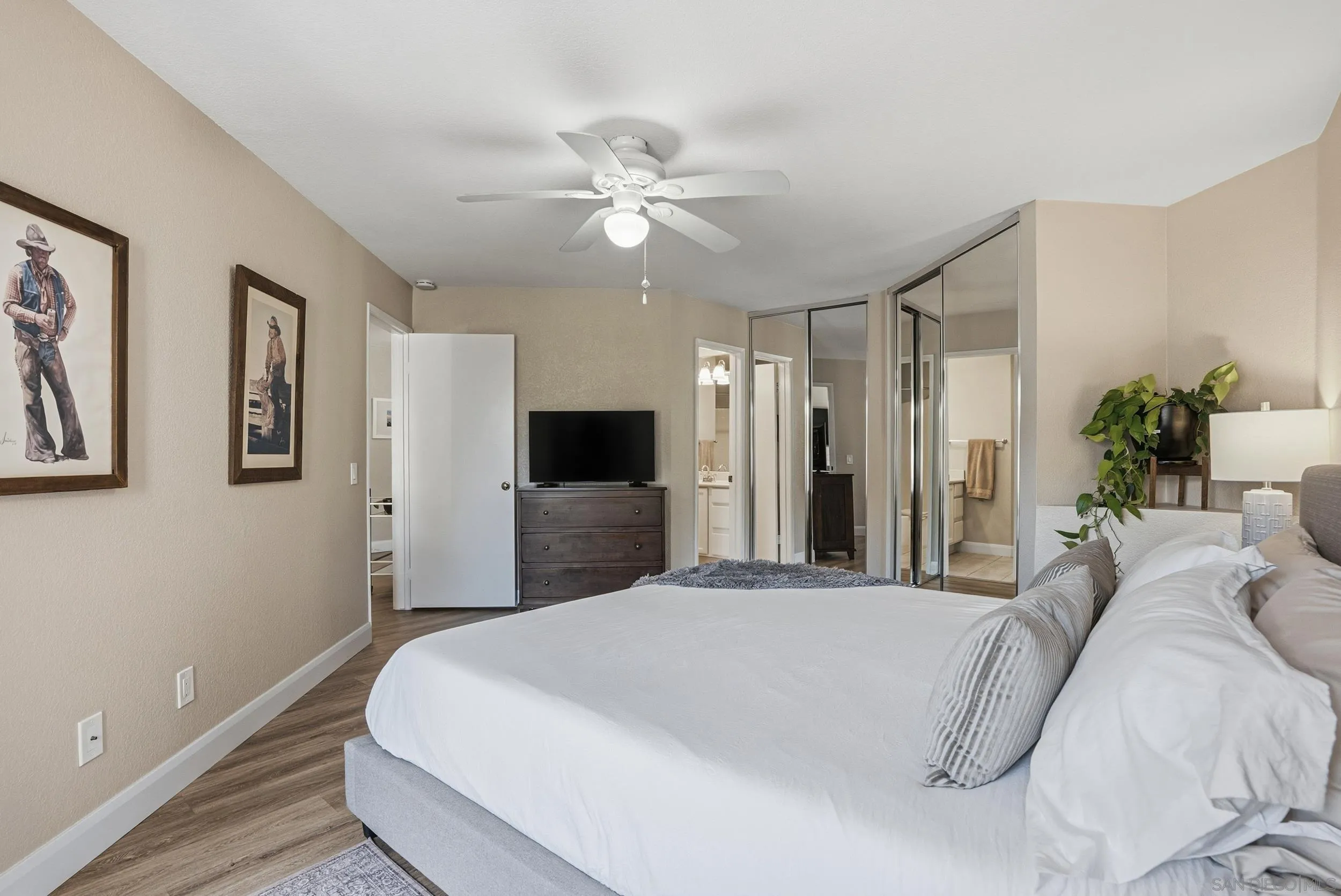 7228 Camino Degrazia Unit 275