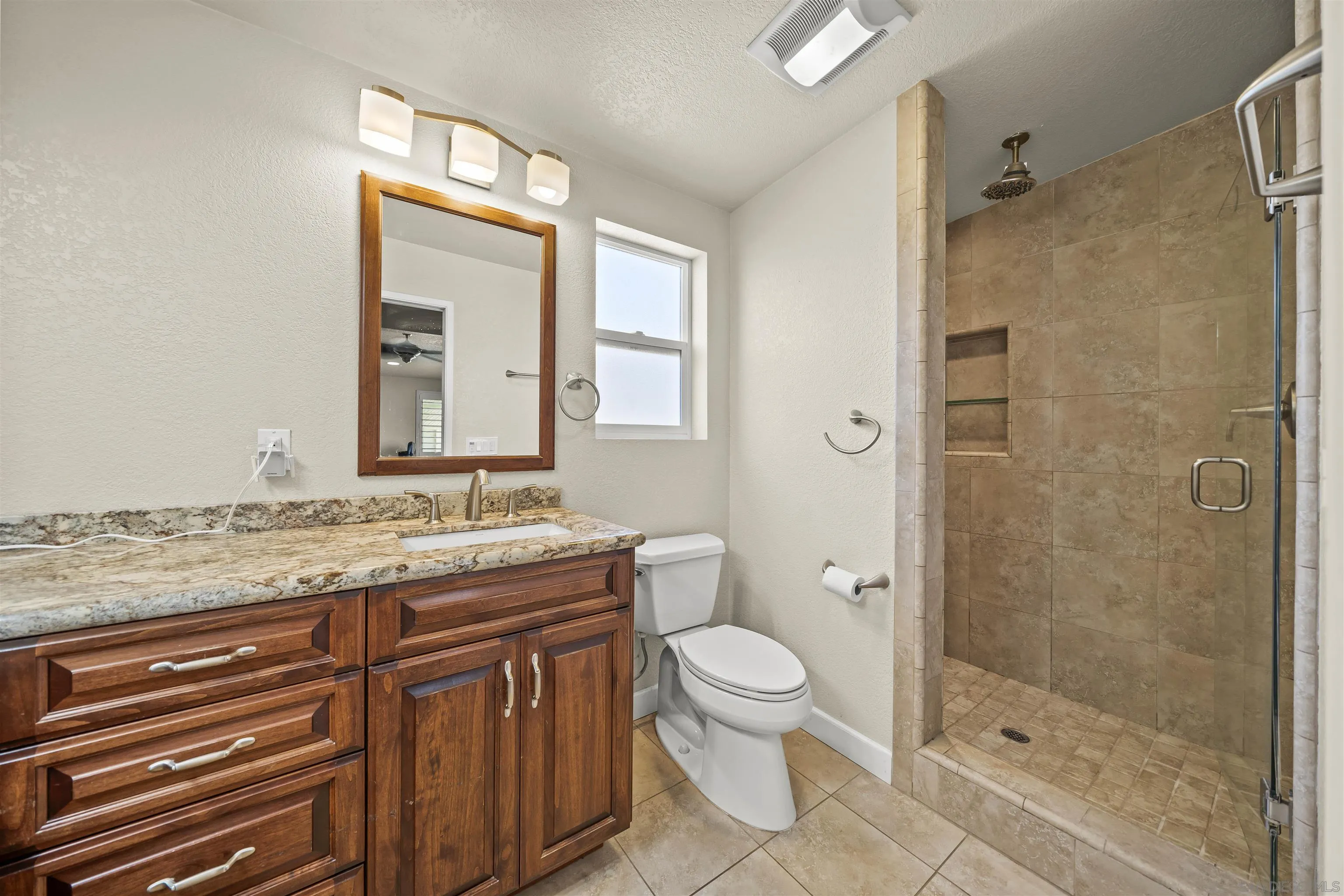 831 Hickory Ct.