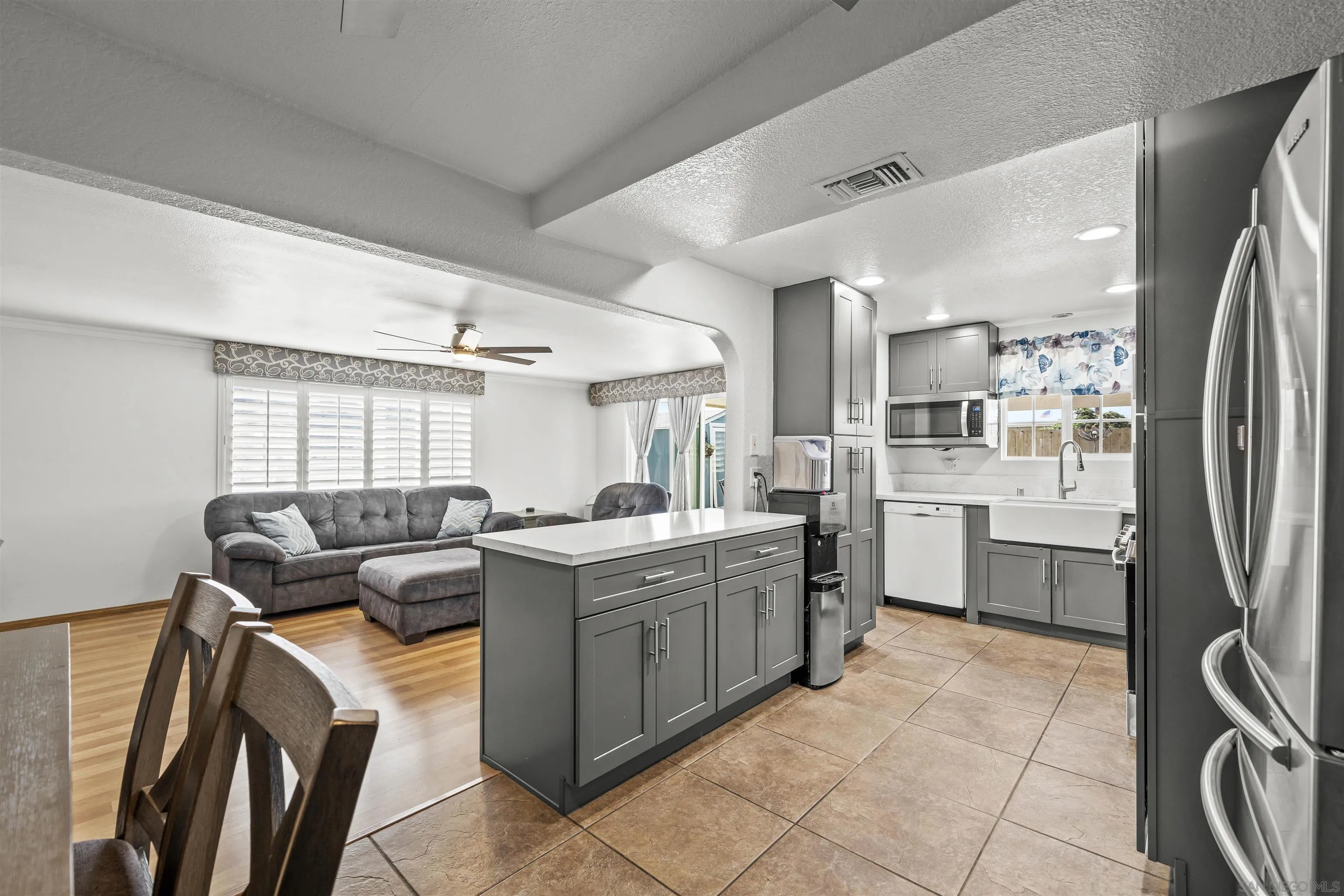 831 Hickory Ct.